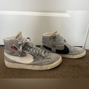 Rare Nike zip-up Blazers grey